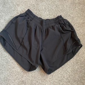 BLACK 4” HOTTY HOTS